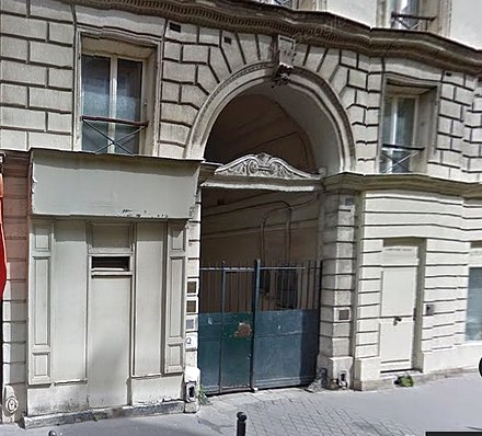 13 Entrée ancien théâtre Olympique  46 rue de la Victoire.jpg